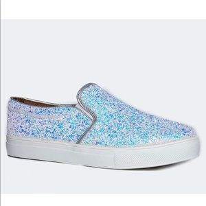 Glimmer slip on sneakers NWOT